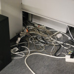 もうつまずかない。オフィス内の配線をすっきりOAフロアにする理由