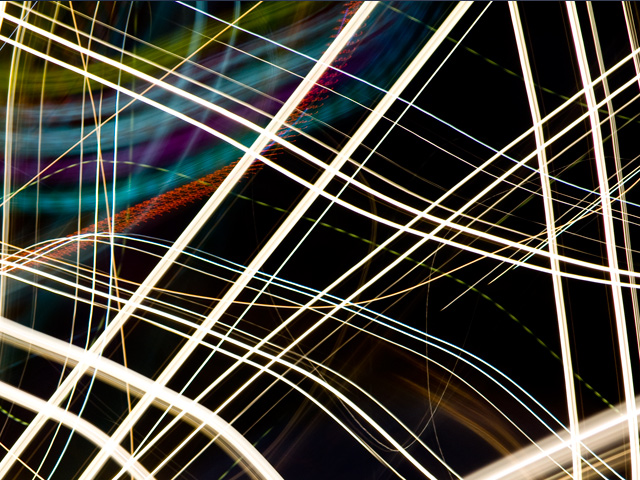 ひかり電話のあれこれ④　ひかり電話対応アダプタとは？