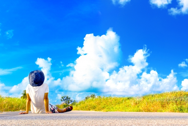 社会人として長期休暇を取る際のマナーとは？