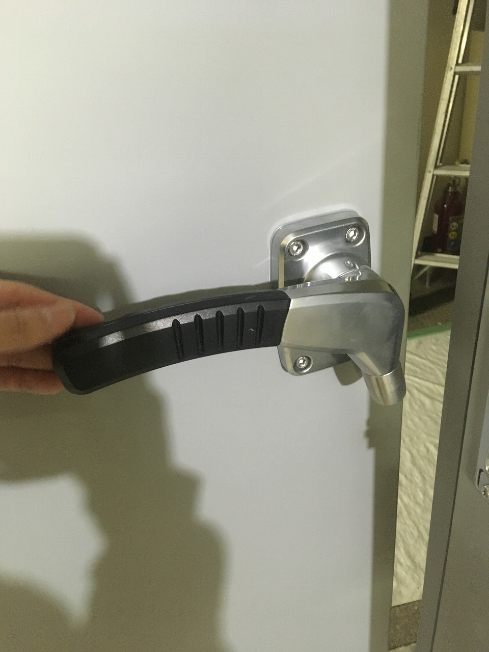 壁を厚くするだけで解決？～防音室の施工事例より～