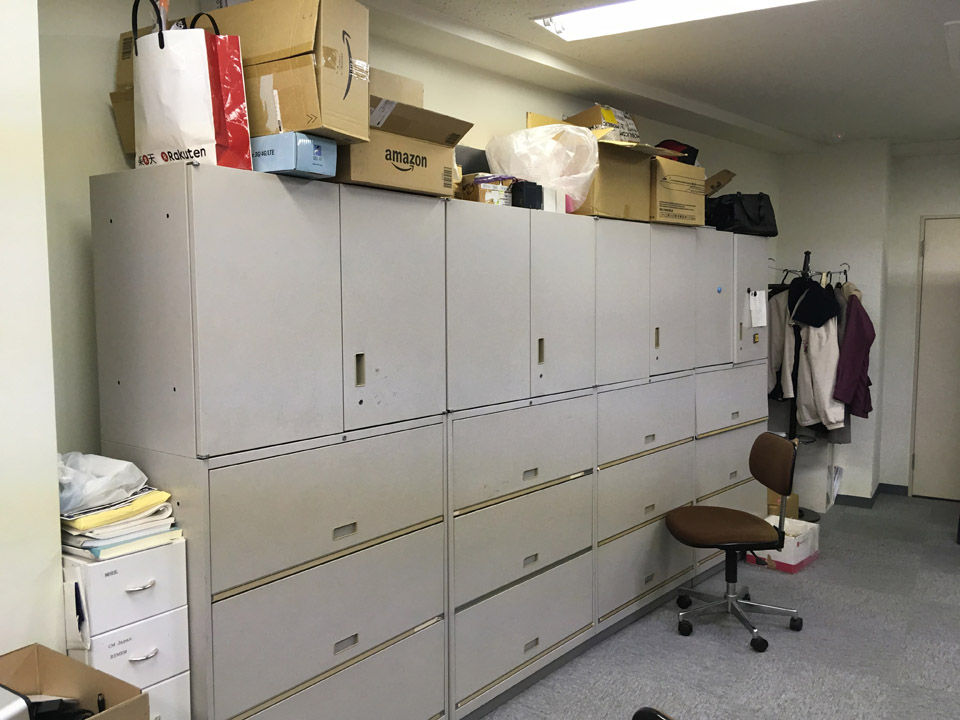 【書庫の転倒防止】事例をご紹介