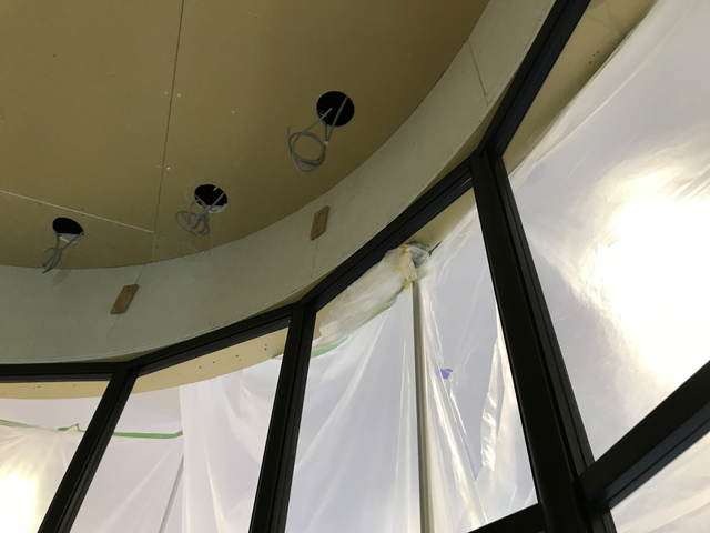 【アルミパーティションのＲ壁】施工事例