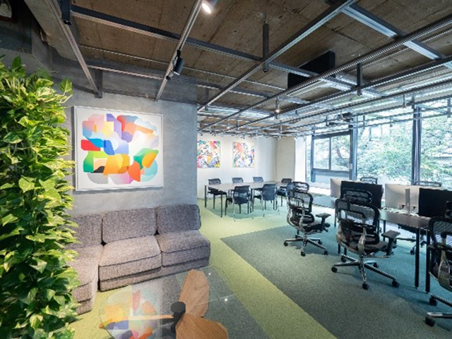 タイルカーペットを1色で統一するのは、結構もったいないかもしれないという話