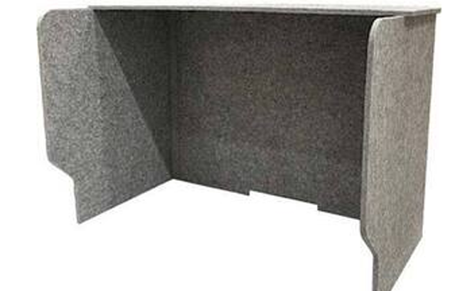 少しでも音漏れをなくしたい！～いまどきのオフィスの必需品である「吸音パネル」のご紹介