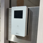 『AIドア』が超便利～自動ドアとICセキュリティの組み合わせ事例～